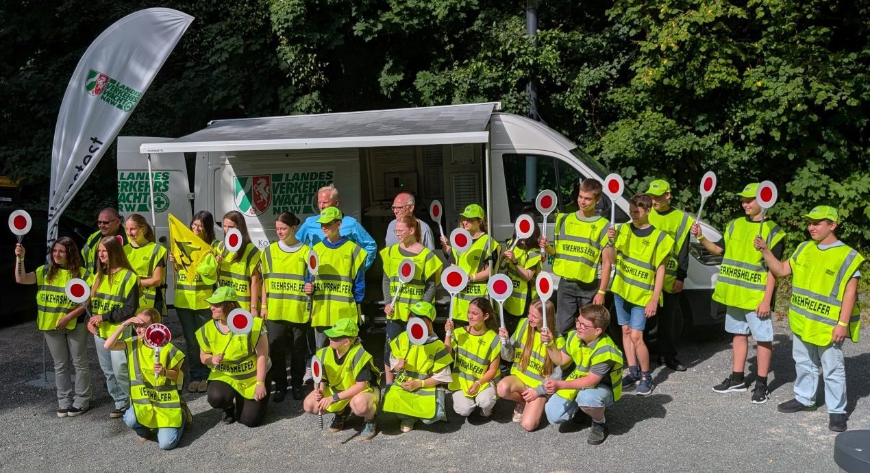 Gruppenbild der Schülerlotsen beim Landeswettbewerb NRW